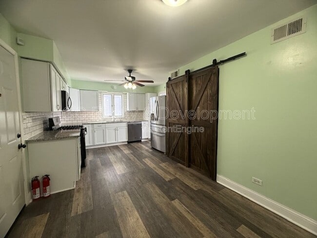 Photo - 1202 Cleveland St