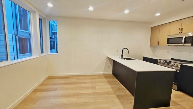 Photo - Brand New 2 Bed 2 Bath Townhome in North B...