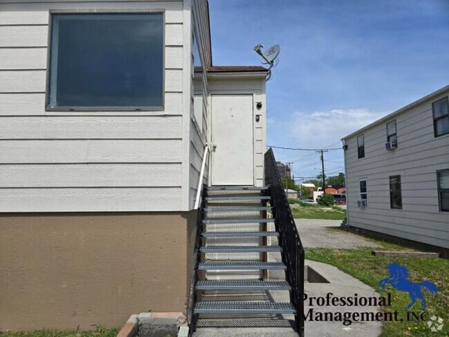 Building Photo - 1 bedroom in Billings MT 59101 Rental