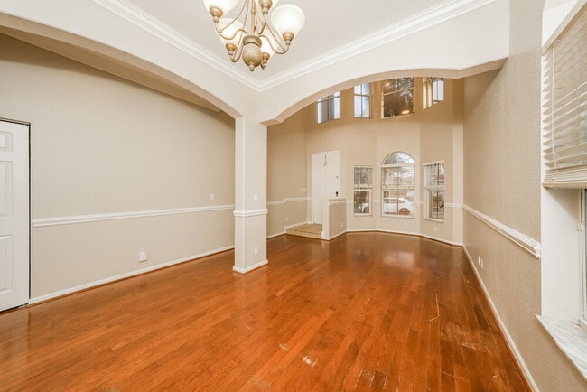 Photo - 5293 Sancerre Cir