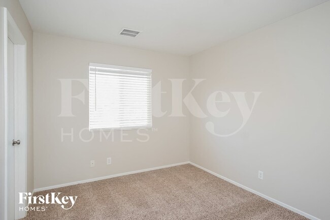 Photo - 7475 Ademar St