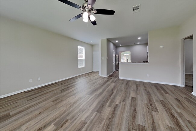 Photo - 15214 Taos Creek Ct