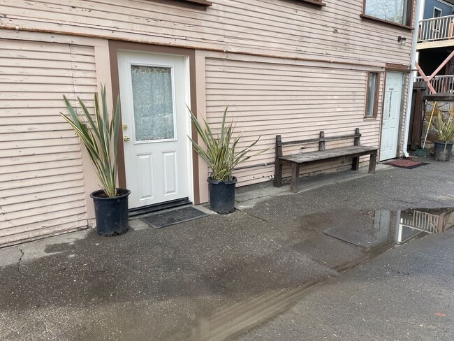 Photo - 12-781-02 Unit 12-781-02-B