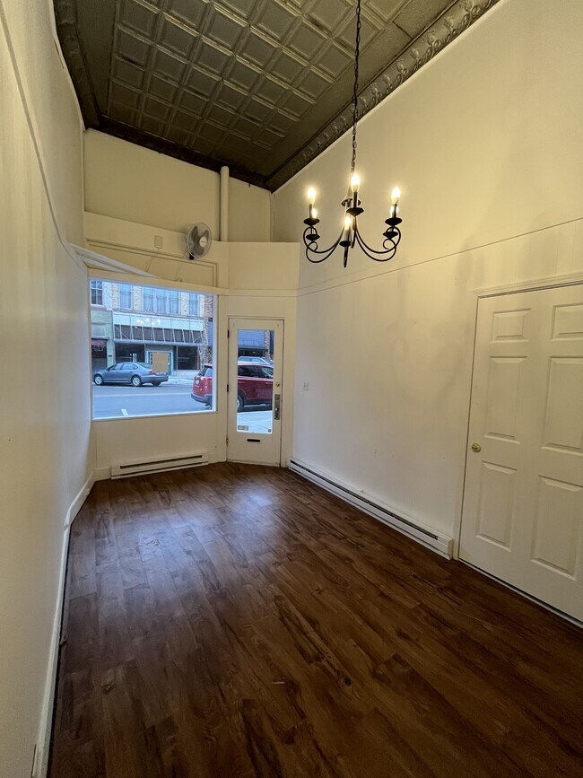 Photo - 114 Locust St
