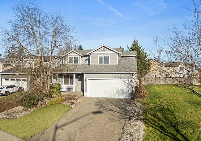 Open and Spacious Puyallup Home! Apply Now - Open and Spacious Puyallup Home! Apply Now