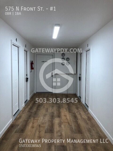 Photo - 575 N Front St
