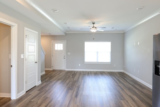 Photo - 3920 Dunbar Ave