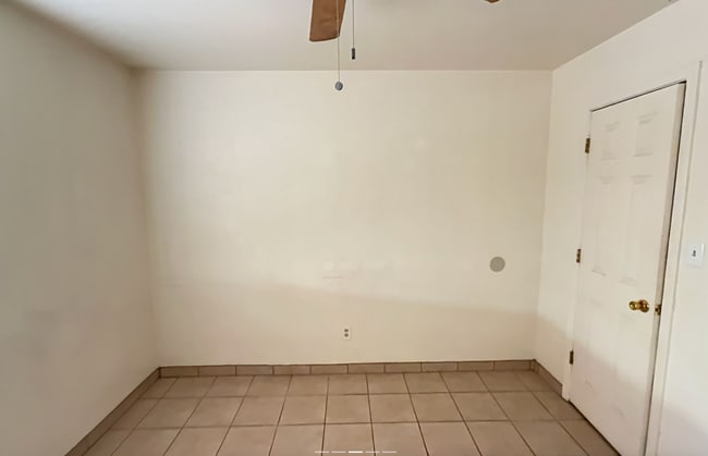 Photo - 917 Branson Ave Unit B