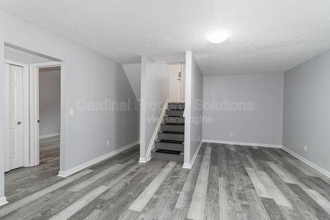 Photo - 7831 Glen Orchard Dr