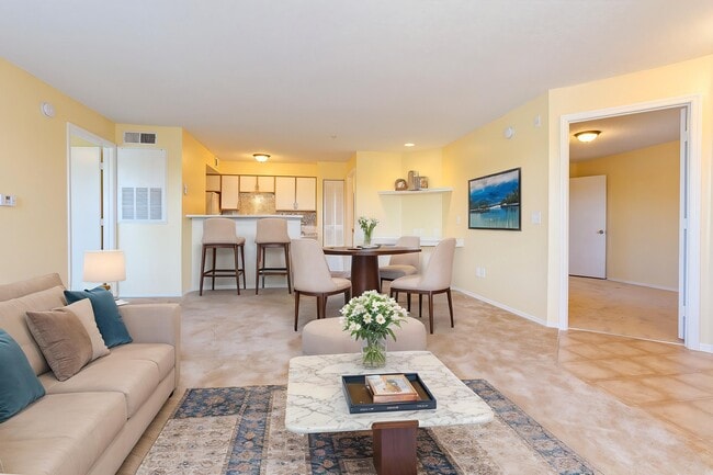 Photo - 2214 Grand Cayman Ct Apartment