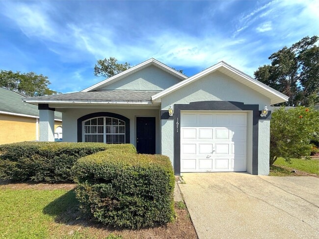 Building Photo - 3/2 Home with a 1-Car Garage in Apopka