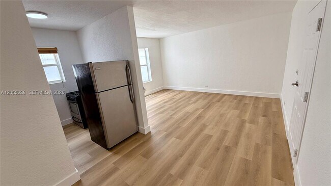 7334 Harding Ave Unit 3