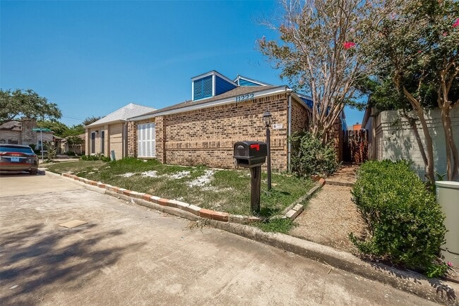 Building Photo - 11222 Forked Bough Dr Rental