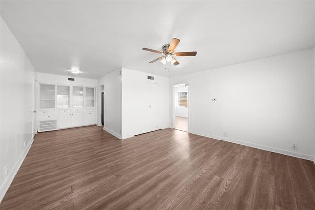 Building Photo - 523 S Travis St Unit 2 Rental