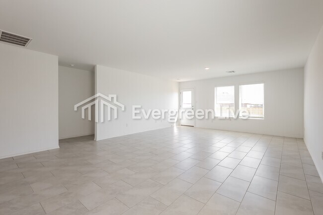 Photo - 2308 Claire Dr