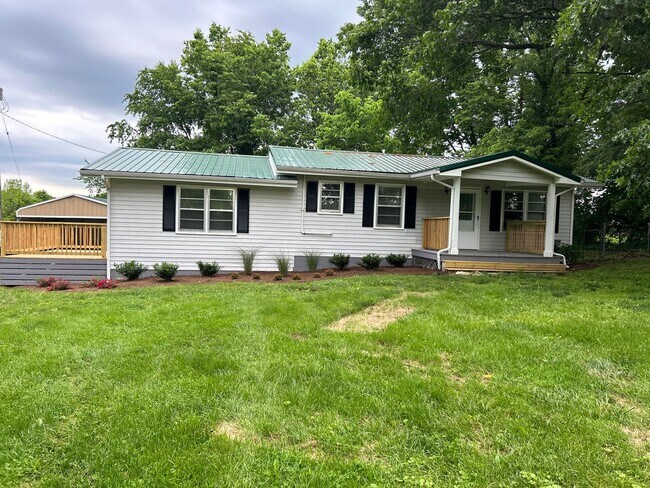 Photo - Country Living In Versailles