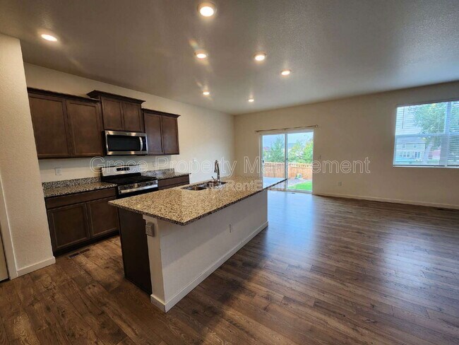 Photo - 508 Ledge St