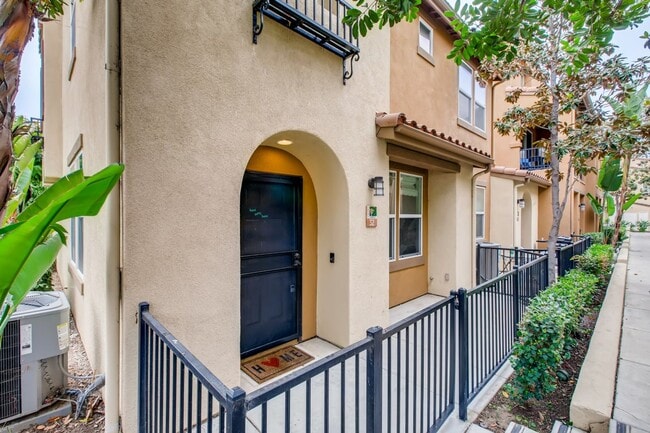 Photo - Fantastic 4 Bedroom House in Central San Diego Available in August!!