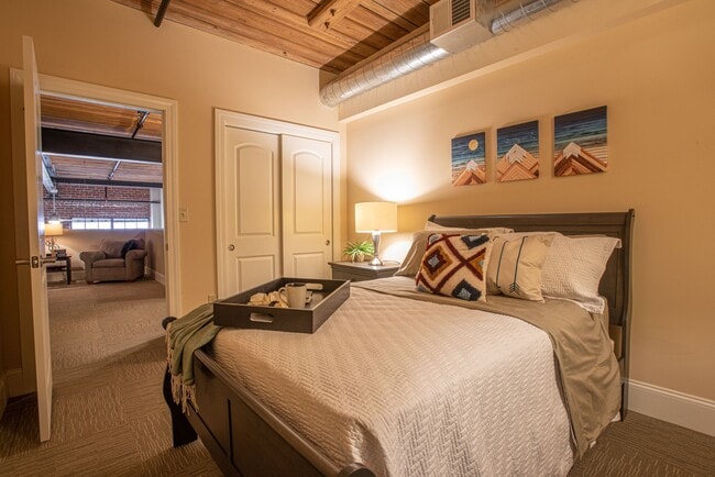 Photo - US Rubber Lofts