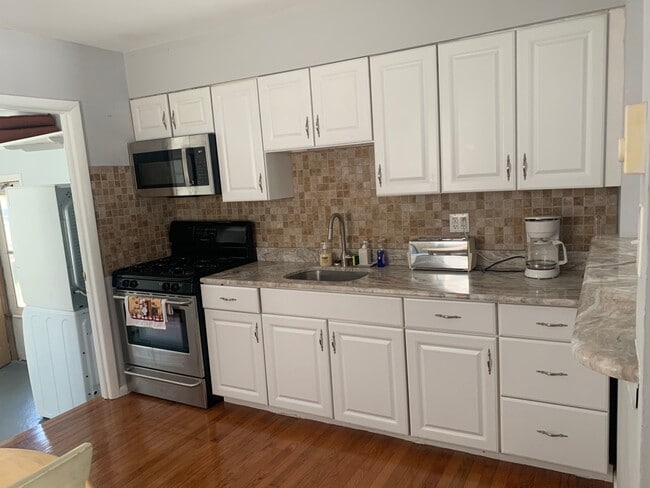 Photo - 334 40th St S Unit 1