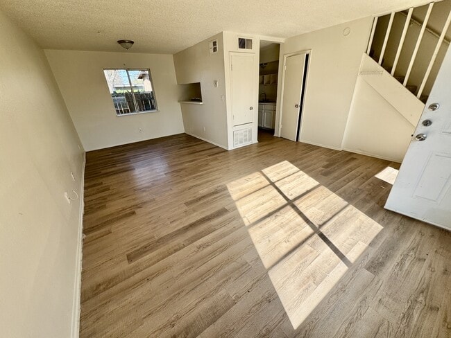 5113 Sierra St Unidad 2