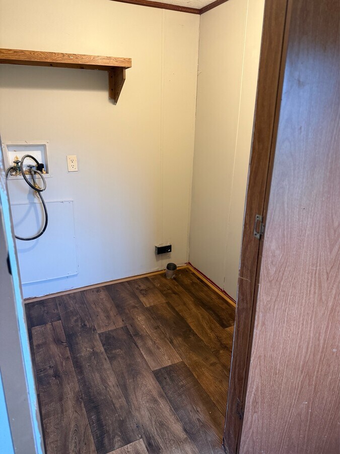 Photo - 5991 Friendship Rd