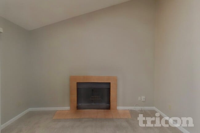 Photo - 4739 Harpers Ferry Ln