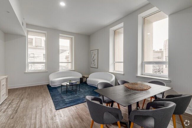 2 BR, 2 BA - 1639SF - Living Room