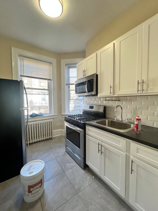 Photo - 264 Palisade Ave Unit 1F
