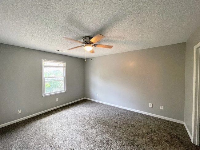 Building Photo - 4419 Torrance Dr NW Unit D Rental