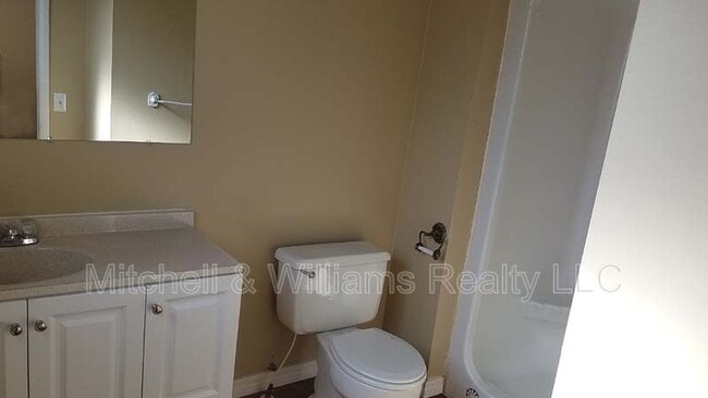 Photo - 1135 Caliente Dr