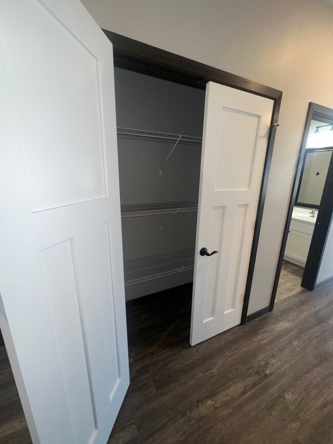 Photo - 413 Prairie Rose Dr