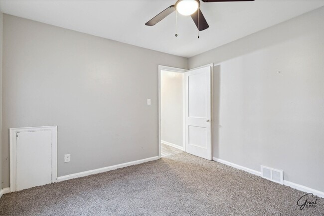 Puritan Apartments