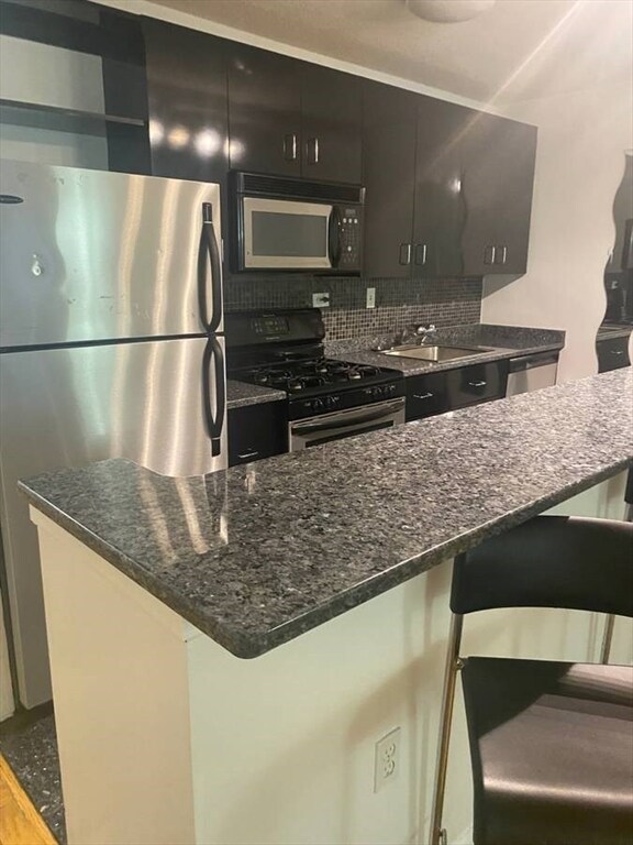 Photo - 2 Hawthorne Pl Unidad 2L Rental