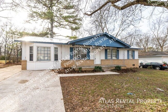 Photo - 609 Murray Rd NW