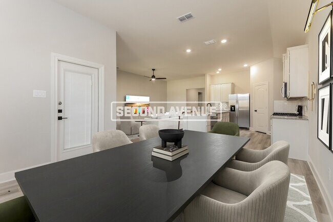 Photo - 809 Jackel Dr