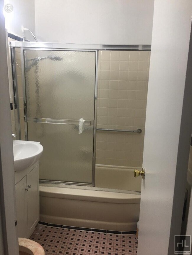 Photo - HOMECREST AVENUE Unit 4K