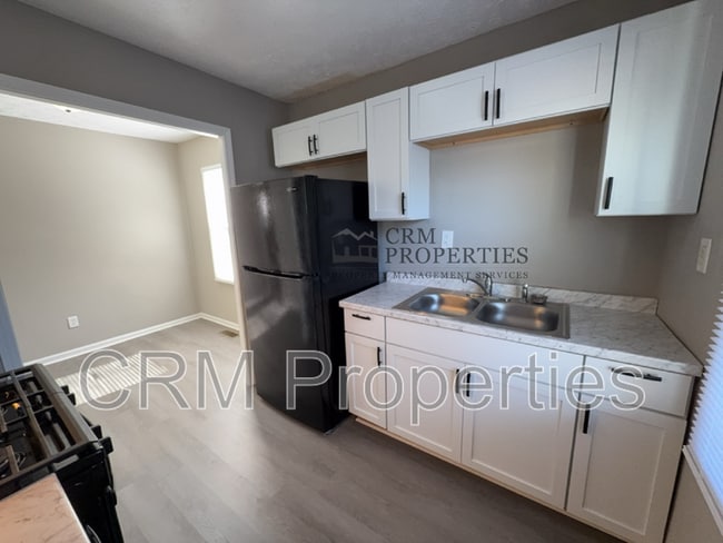 Photo - 1233 E Jefferson St