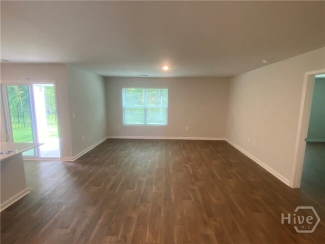 Photo - 507 Windsong Dr