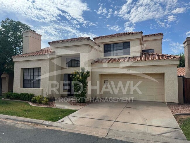 25 W La Vieve Ln
