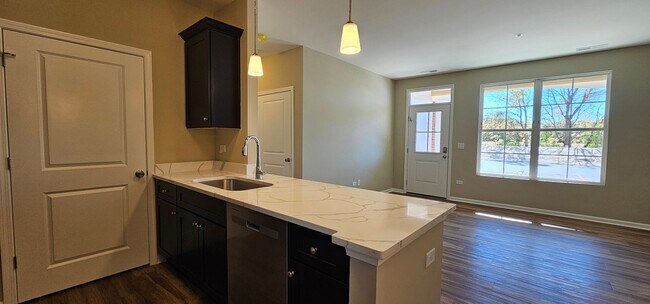 Photo - 1 Bedroom, 1 Bathroom, Mid, First floor, A...