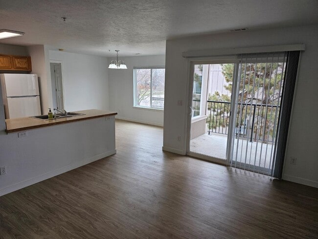 Building Photo - 6181 S Sea Breeze Way Rental