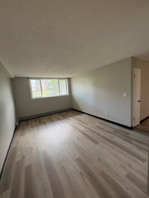Photo - 1 Bed 1 Bath Unit in Calgary, AB Unit 109