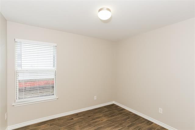 Photo - 6160 Balcony Ln