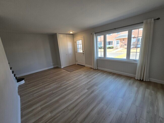 Photo - 2136 Rugen Rd