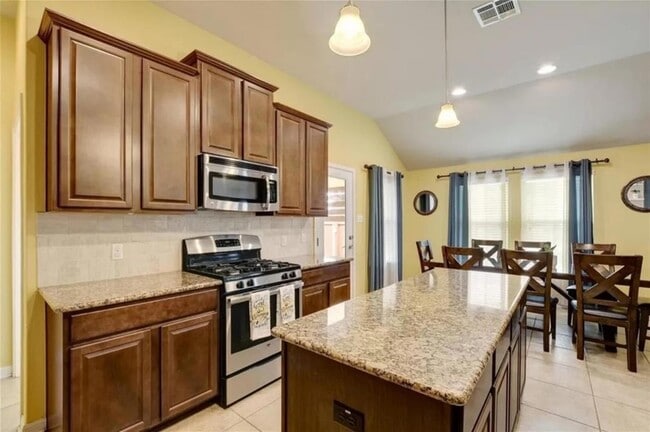 Photo - 372 Still Hollow Creek