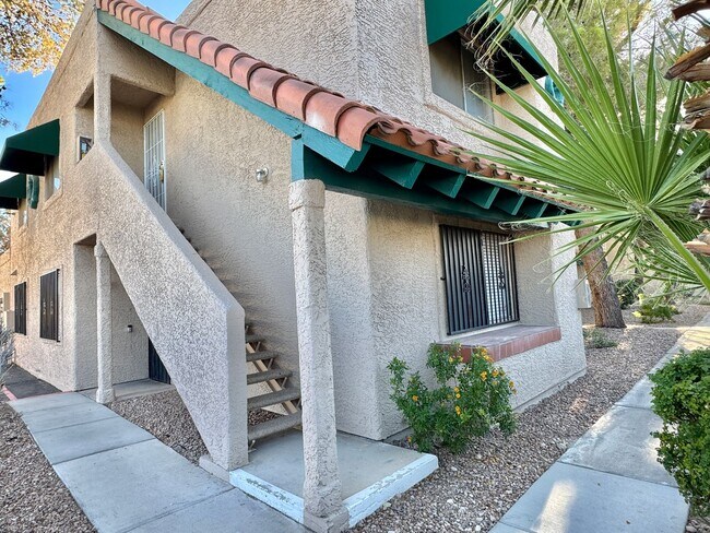 Photo - Condo with Garage Attached for rent! Unidad 233