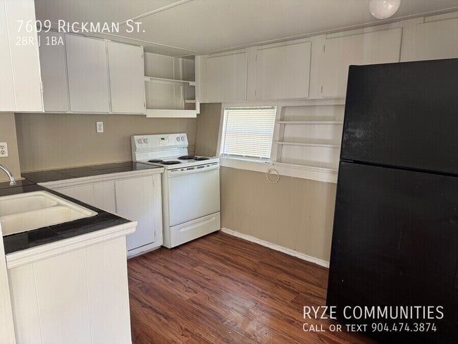 Photo - 7609 Rickman St