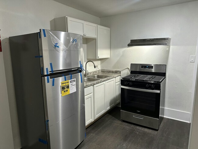 Photo - 6833 Avenue C Unidad 3