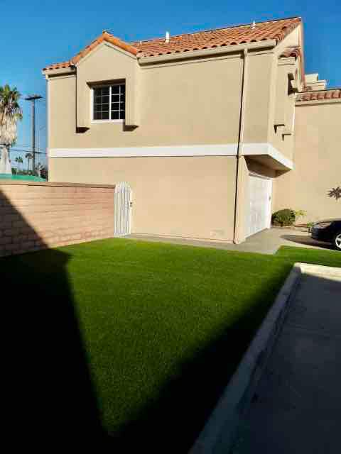 Photo - 8462 Heil Ave